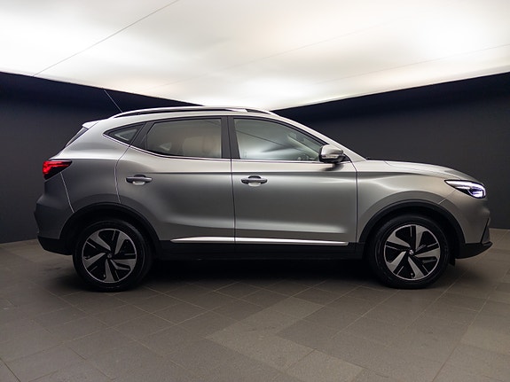 MG ZS EV 4 of 30