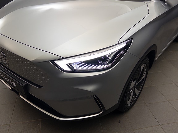 MG ZS EV 12 of 30