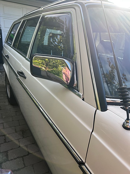 Mercedes-Benz 200 21 of 30