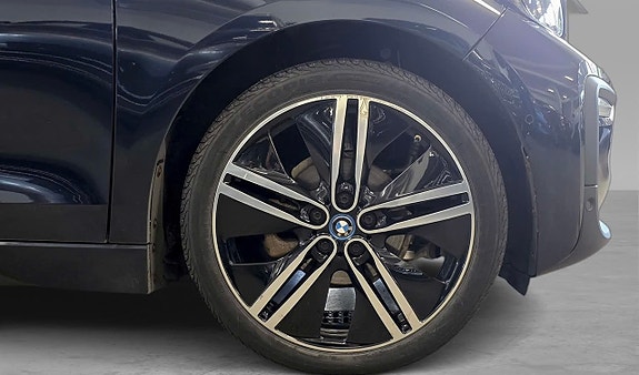 BMW i3 3 of 12