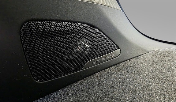 BMW i3 9 of 12