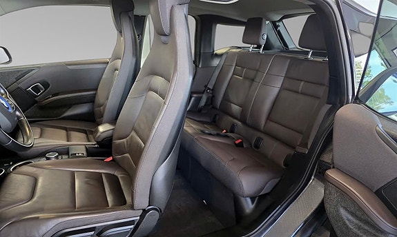 BMW i3 7 of 12