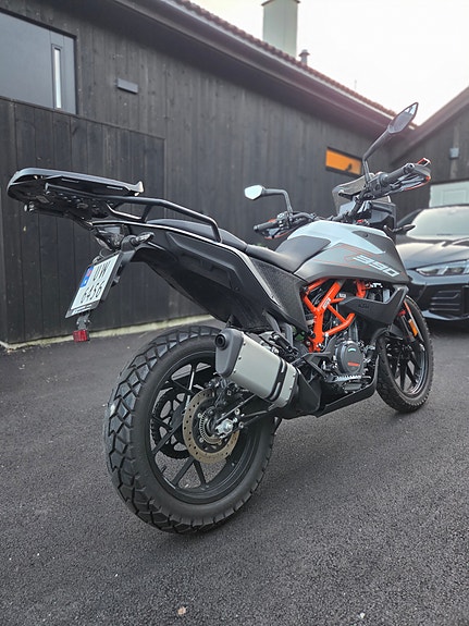 KTM 390 Adventure 8 of 12