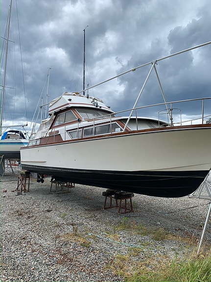 Restaureringsprosjekt  Storebro  34 Royal Cruiser 2 of 30