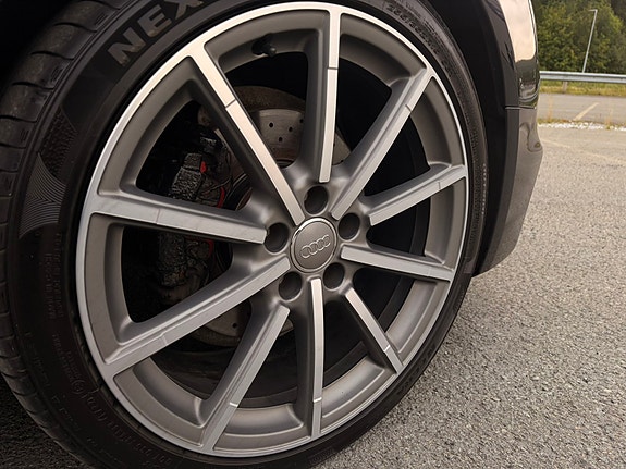 Audi A4 27 of 30