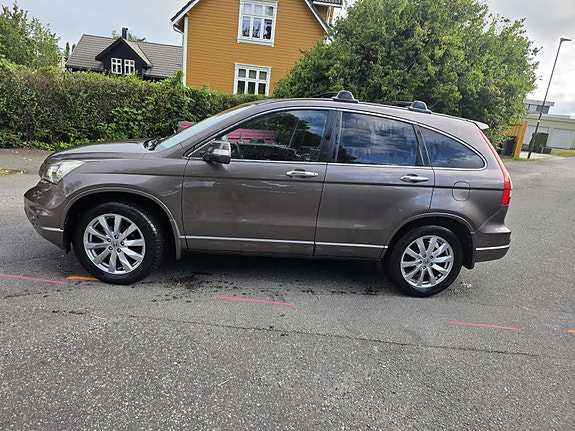 Honda CR-V 6 of 8