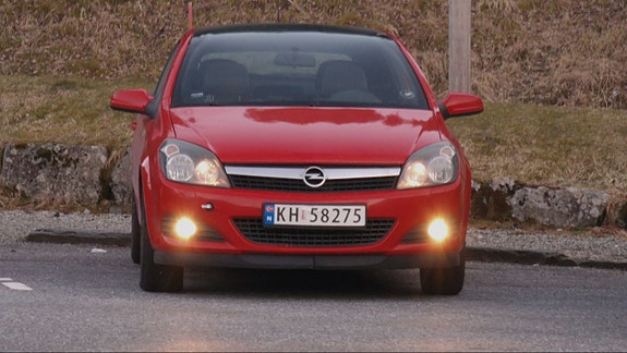 Opel Astra 4 of 5