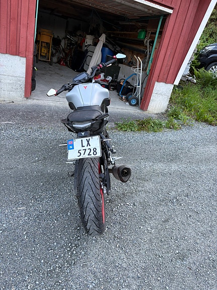 Yamaha MT-125 4 of 6