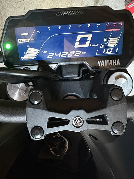 Yamaha MT-125 5 of 6