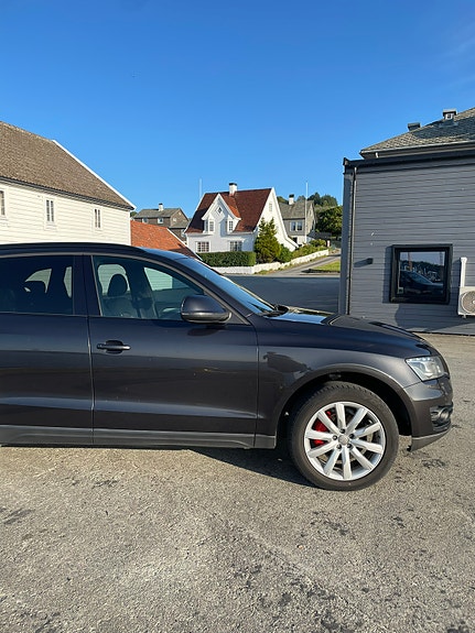 Audi Q5 3 of 18
