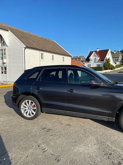 Audi Q5 4 of 18