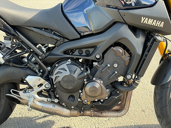 Yamaha MT-09 9 of 11