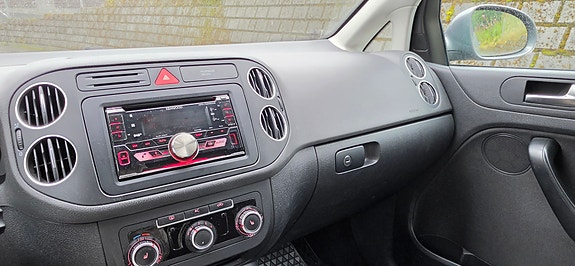 Volkswagen Golf Plus 10 of 24
