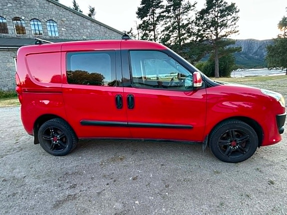 Fiat Doblo 16 of 26