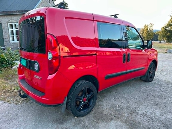 Fiat Doblo 8 of 26