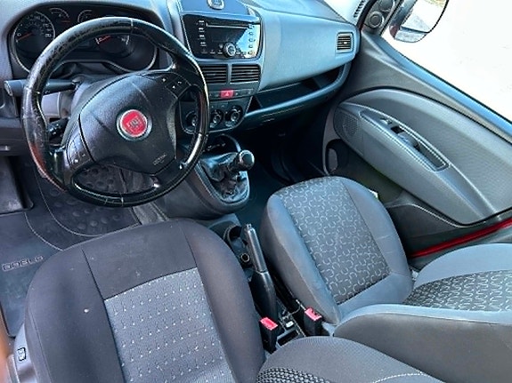 Fiat Doblo 7 of 26