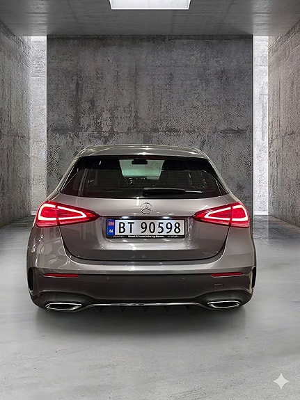 Mercedes-Benz A200 4 of 16