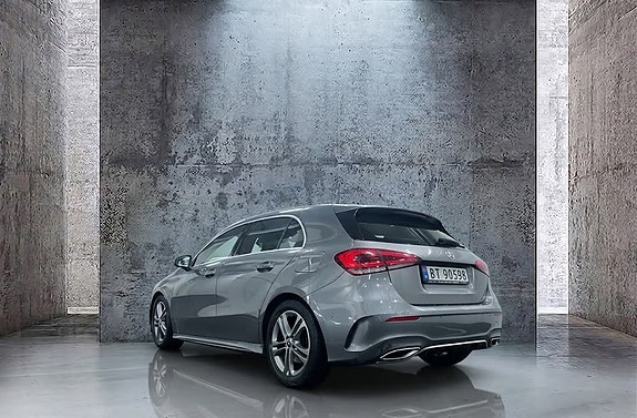 Mercedes-Benz A200 5 of 16