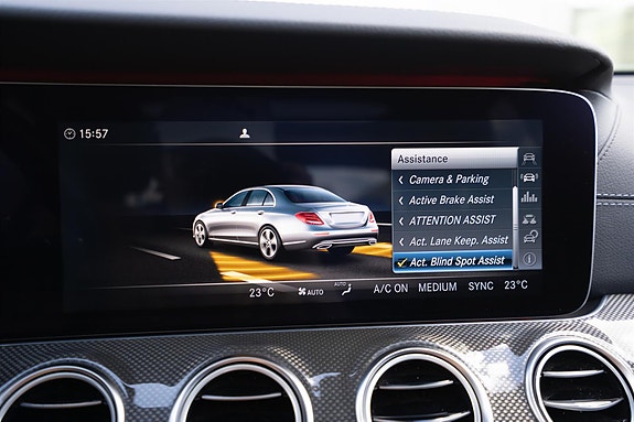 Mercedes-Benz E43 30 of 30