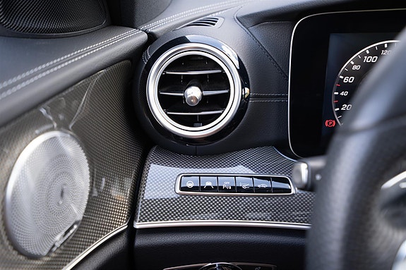 Mercedes-Benz E43 15 of 30