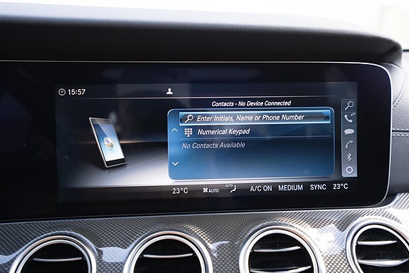 Mercedes-Benz E43 26 of 30