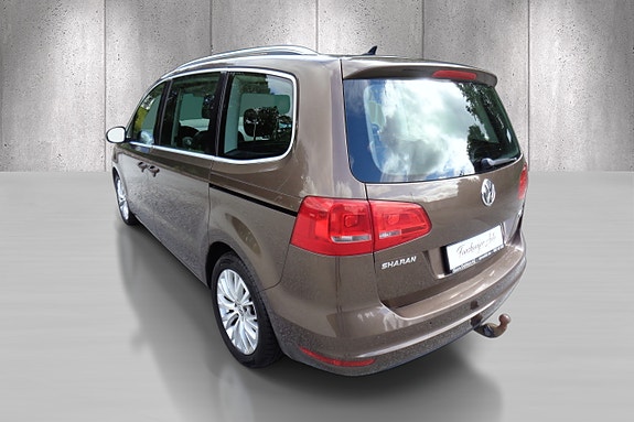 Volkswagen Sharan 3 of 30