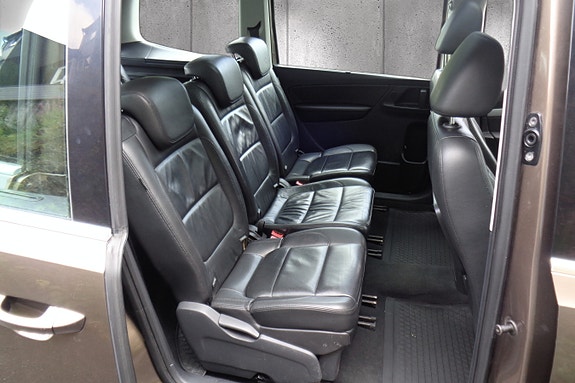 Volkswagen Sharan 18 of 30