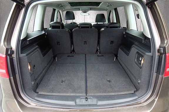 Volkswagen Sharan 23 of 30