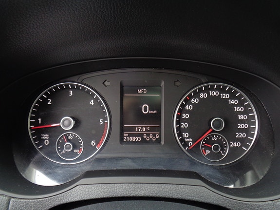 Volkswagen Sharan 30 of 30