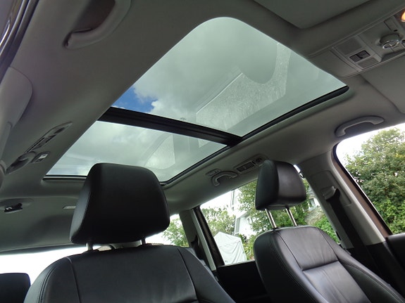 Volkswagen Sharan 27 of 30