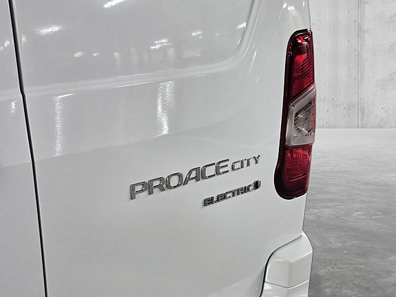 Toyota Proace City 27 of 28