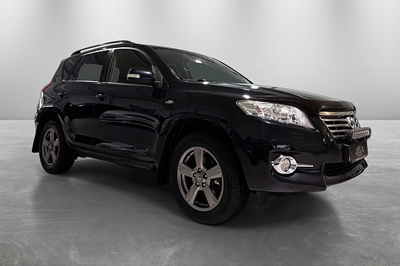 Toyota RAV4 10 of 30
