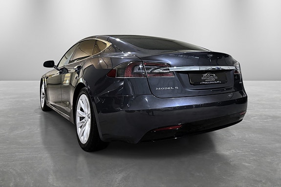 Tesla Model S 5 of 30