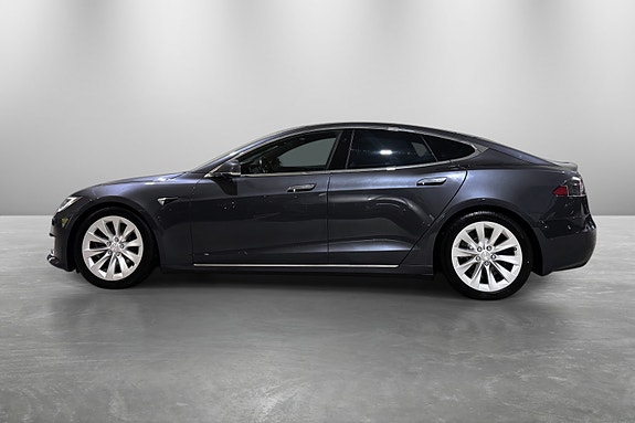 Tesla Model S 3 of 30
