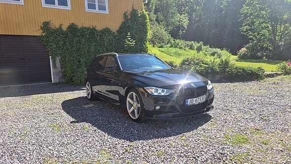 BMW 320d 4 of 16