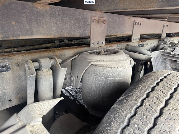 MAN TGX 26.580 6x2 Chassis 16 of 22