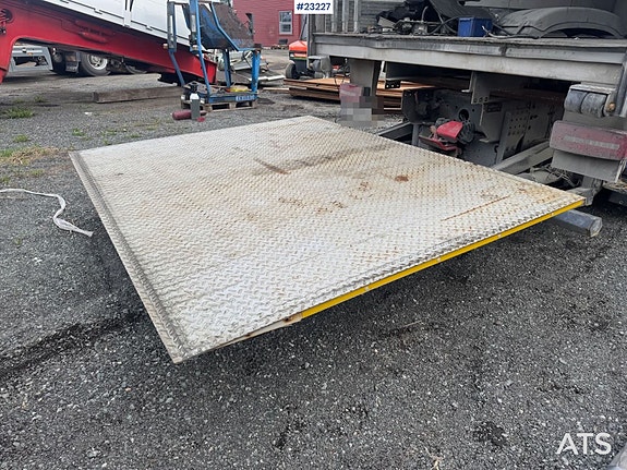 MAN TGX 26.580 6x2 Chassis 15 of 22