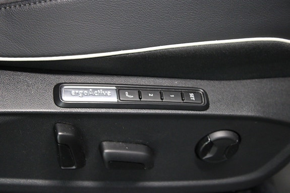 Volkswagen ID.5 GTX 17 of 19