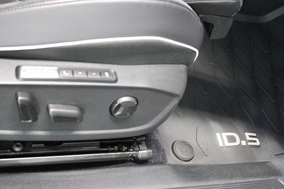 Volkswagen ID.5 GTX 16 of 19