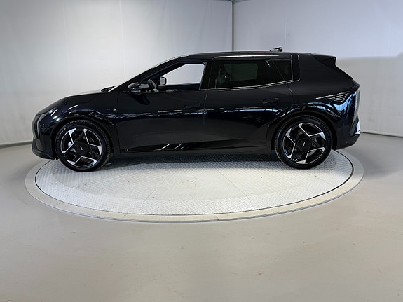 Kia EV4 10 of 30