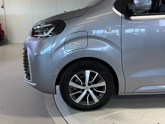 Toyota Proace Verso 8 of 30