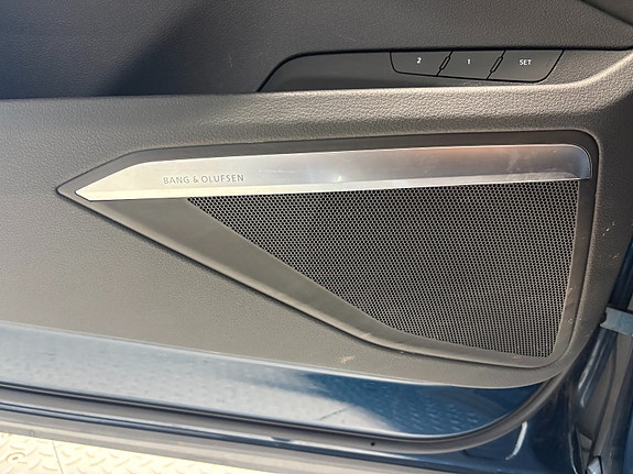 Audi e-tron 19 of 29