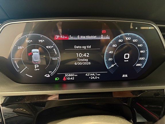 Audi e-tron 29 of 29
