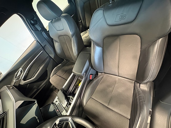 Audi e-tron 20 of 29