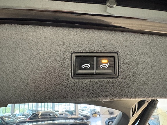 Volkswagen Tiguan 21 of 26