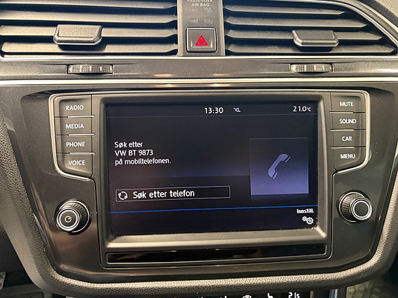 Volkswagen Tiguan 17 of 26