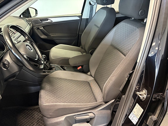 Volkswagen Tiguan 12 of 26