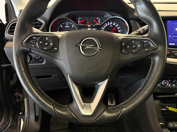 Opel Grandland X 22 of 30