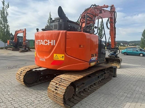 Hitachi ZX135US-6 3 of 13