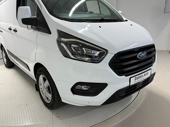 Ford Transit Custom 15 of 30
